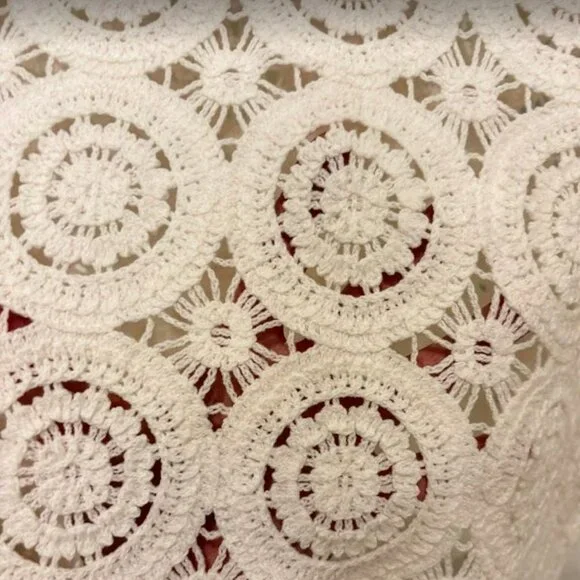 Abercrombie & Fitch White Crochet Lace Sleeveless Top (Size Small) - Picture 6 of 7